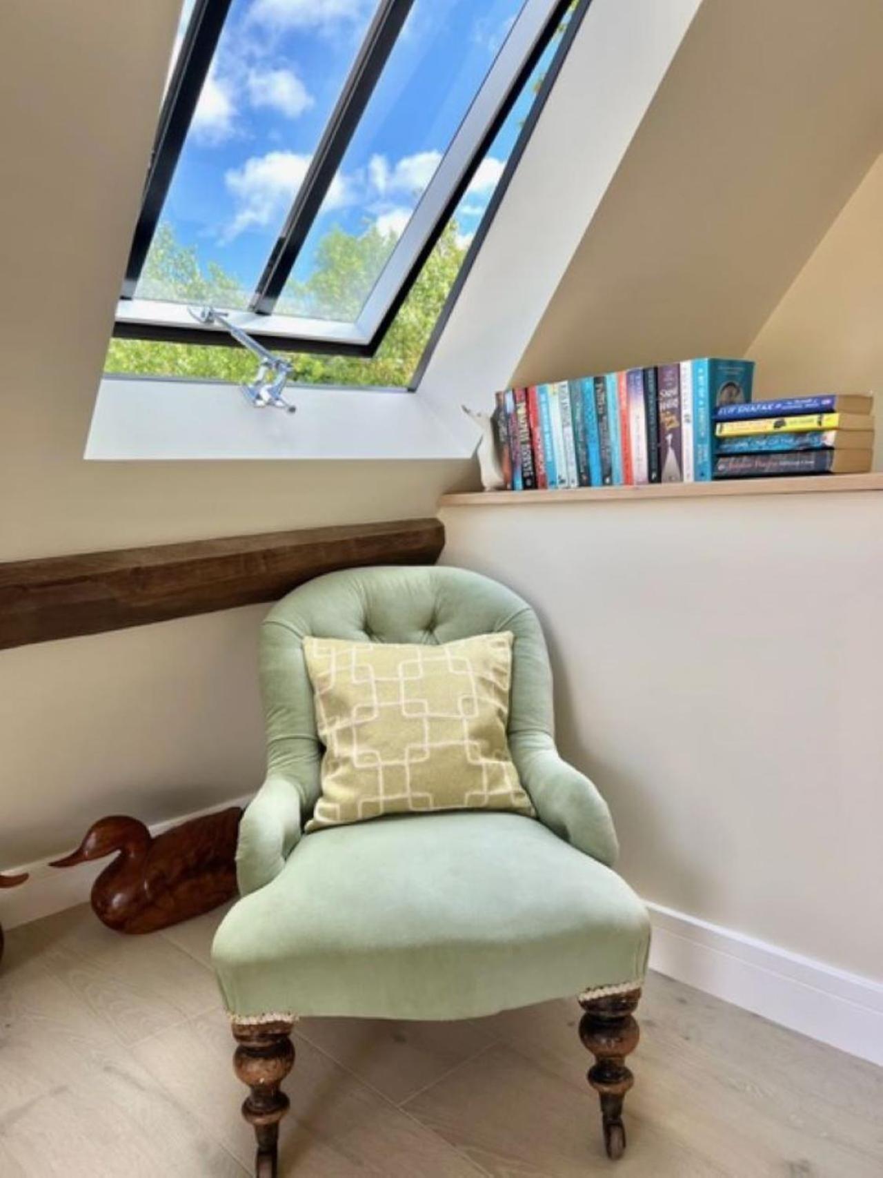 Idyllic Secluded Hideaway With Countryside Views On The Edge Of The Cotswolds Villa Hailey Eksteriør bilde